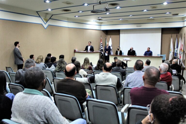Oficina reúne munícipes e discute a revisão do plano diretor de Cubatão