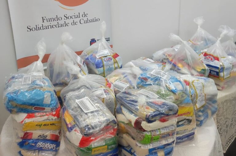 Fundo Social atende vítimas de incêndio e entrega alimentos da prova Rainha da Serra