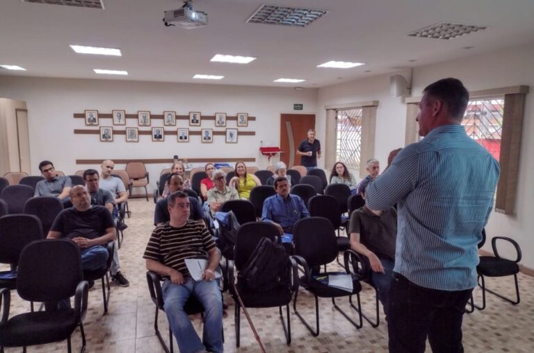 Prefeitura de Cubatão realiza capacitação para servidores da Secretaria de Finanças
