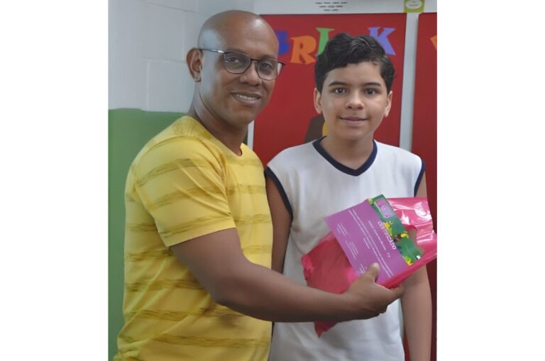 Estudante cubatense recebe duas medalhas na Olímpiada Brasileira de Matemática das Escolas Públicas (OBMEP)