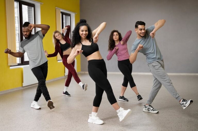 Semana da Dança: coreografias, diversão e oficinas na Escola Técnica de Música e Dança de Cubatão