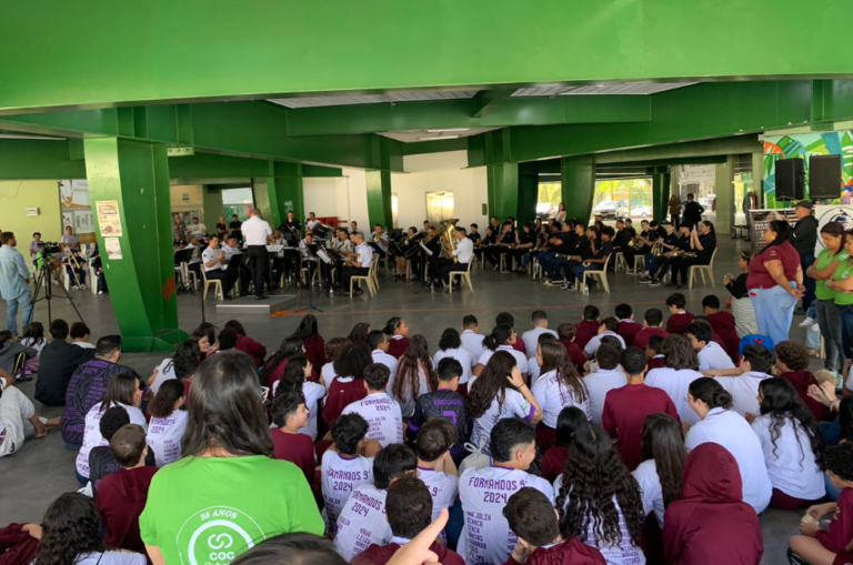 Concerto didático reúne estudantes e militares em apresentação no Parque Anilinas (30/8/24)