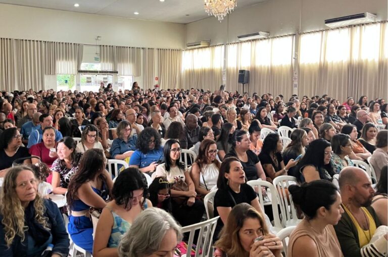 Seduc capacita mais de 2 mil profissionais na ‘Semana da Educação 2024’