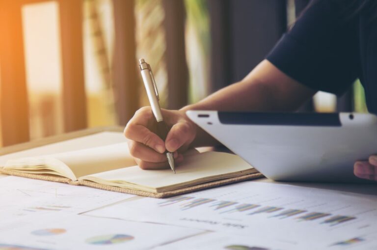 Polo-UAB de Cubatão abre inscrições para cursos de graduação gratuitos a distância pela Univesp