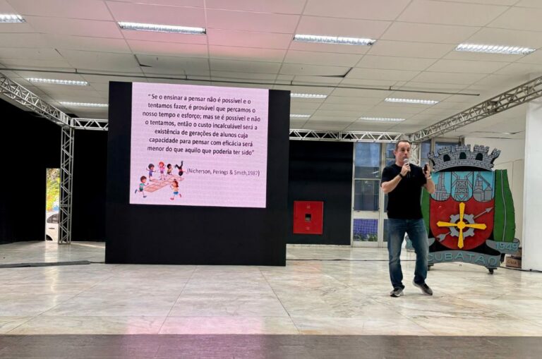 Inspetores de alunos da rede de ensino de de Cubatão participam de capacitação nesta terça-feira (15)