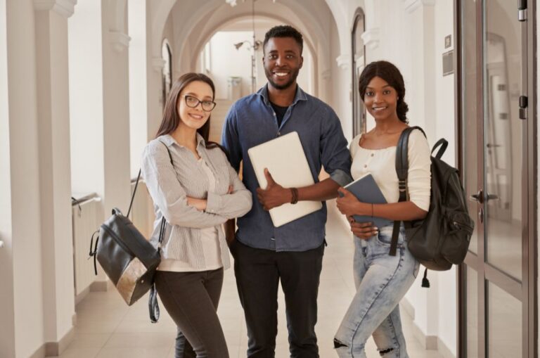Fatec Baixada Santista inicia vestibular do 1° semestre de 2026