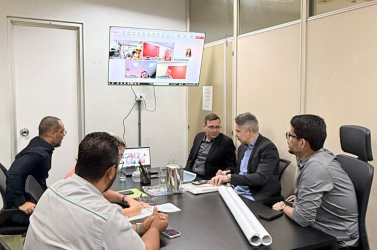 Prefeitura de Cubatão recebe representantes da Usiminas e de Santos para discutir matéria tributária e territorial
