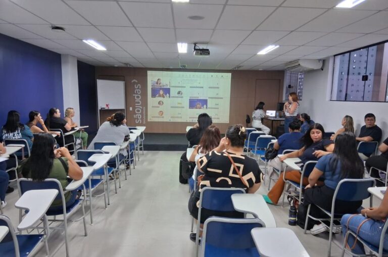 Técnicos de enfermagem e agentes comunitários de Saúde recebem capacitação sobre a vacina contra o VSR