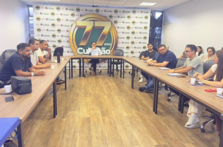 Sehab de Cubatão se reúne com moradores da Vila Esperança para discutir projeto de urbanização