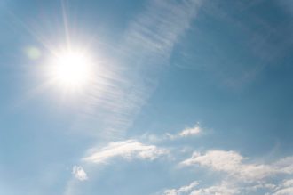 sun-rays-on-cloudy-sky (1)